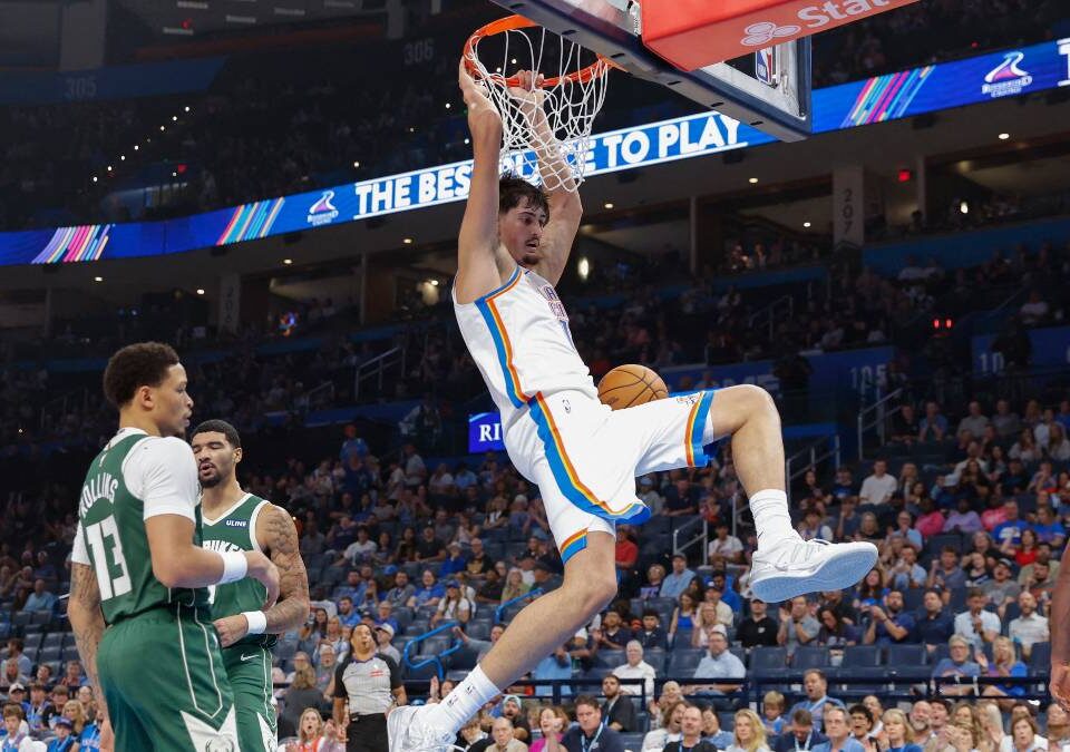 Excelsa actuación de Aday Mara ante los Bucks